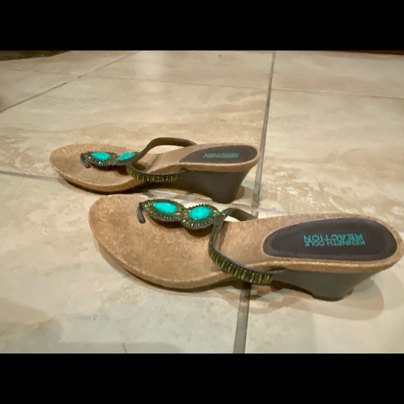 Kenneth Cole Reaction Turquoise Brown Sandal - Picture 2 of 3